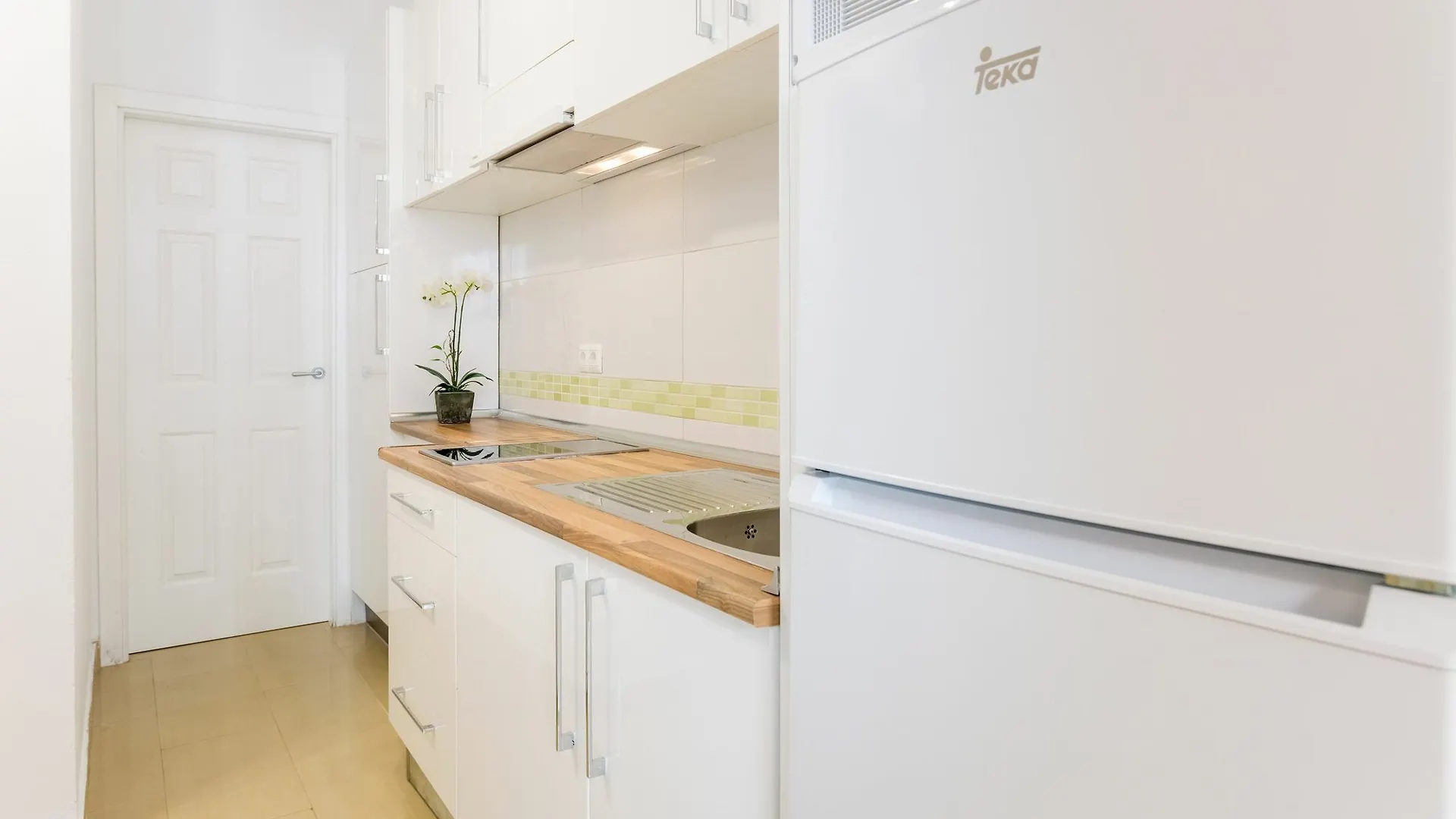 Apartamento Mariblanca マラガ アパート